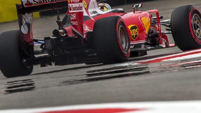 Vettel-Bestzeit im ersten Training