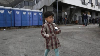 Merkel gerät wegen Türkei-Flüchtlingspakts unter Druck