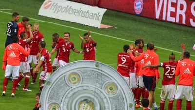 FC Bayern feiert mit der Meisterschale – Historisch