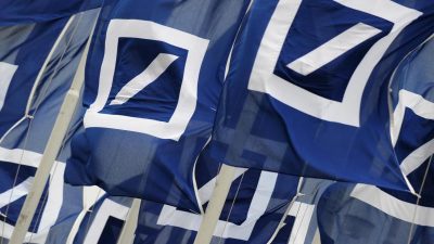 Die Aktionäre und die Deutsche Bank -Turbulente Hauptversammlung