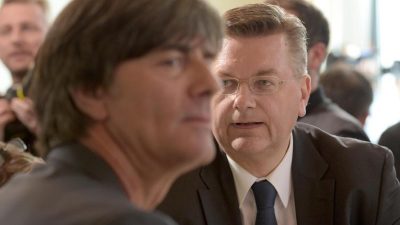 Grindel: Löw-Rücktritt bei frühem EM-Aus unwahrscheinlich