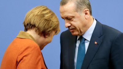 Merkel nach Erdogan-Drohungen „nicht besorgt“