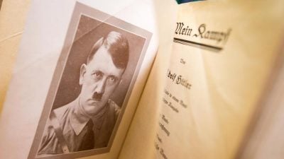 Staatsschutz ermittelt wegen „Mein Kampf“