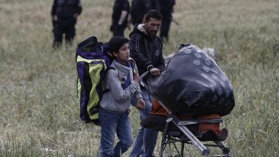 Nahe Idomeni entsteht neues improvisiertes Flüchtlingslager