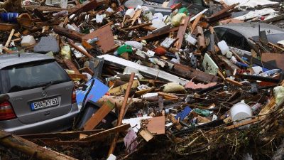 Ratlosigkeit und Trauer an Tag eins nach dem Unwetter