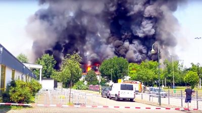 Brandstifter von Düsseldorf hatte Asyl erschlichen – Zwei weitere Festnahmen