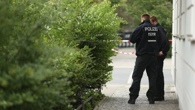 Überdosis? 14-Jährige lag morgens tot neben älterem Freund