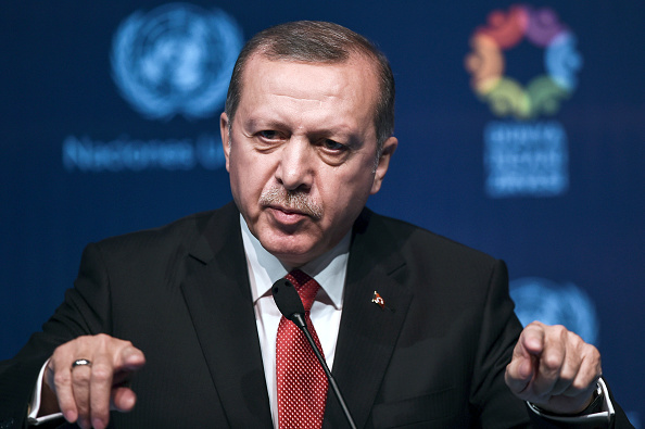 Erdogan von Merkel enttäuscht: „Sie hat versprochen, die Annahme der Armenien-Resolution zu verhindern“