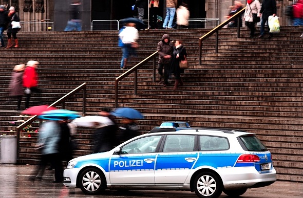 Mehr als 1.200 Strafanzeigen nach Kölner Silvesternacht 2015 – Bislang 38 Anklagen und 6 Strafbefehle