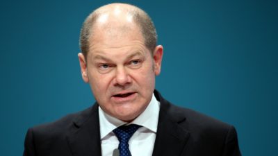 Scholz fordert Bundespräsidenten mit schwarz-rot-grünem Rückhalt