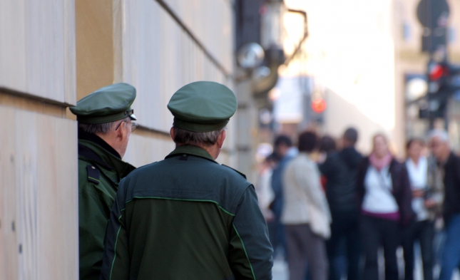 Innenminister will Gefährder während EM stärker überwachen