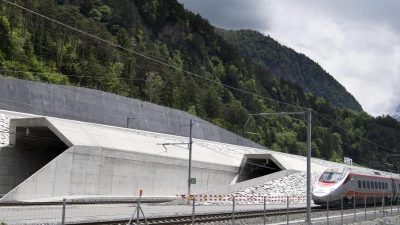 Neuer Gotthard-Tunnel wird eröffnet: Längster Eisenbahntunnel der Welt