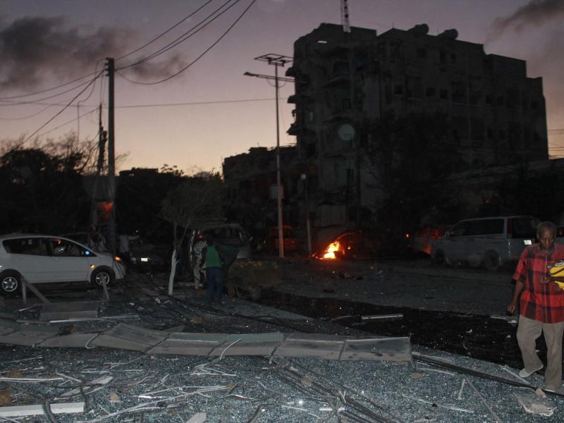 Terroristen stürmen Hotel in Somalia – mindestens 20 Tote