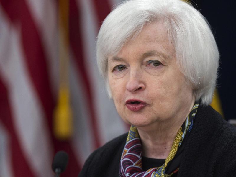 Notenbank-Chefin tritt bei Geldpolitik leicht auf die Bremse
