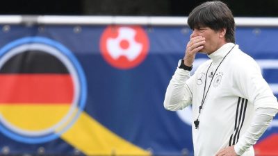 Löw richtet Fokus auf Ukraine – Zeit „schleicht“