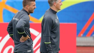 Podolski nimmt Training beim DFB-Team auf