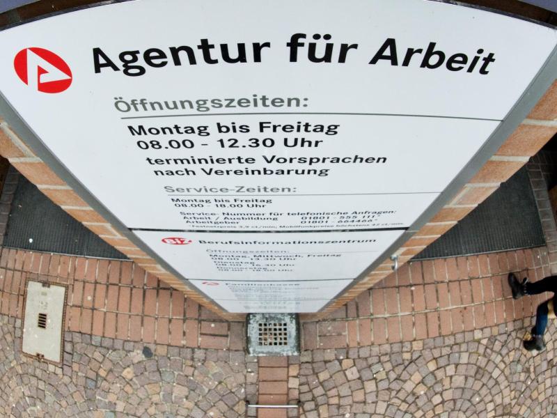 Studie: Lange Arbeitslosigkeit trifft besonders Ältere