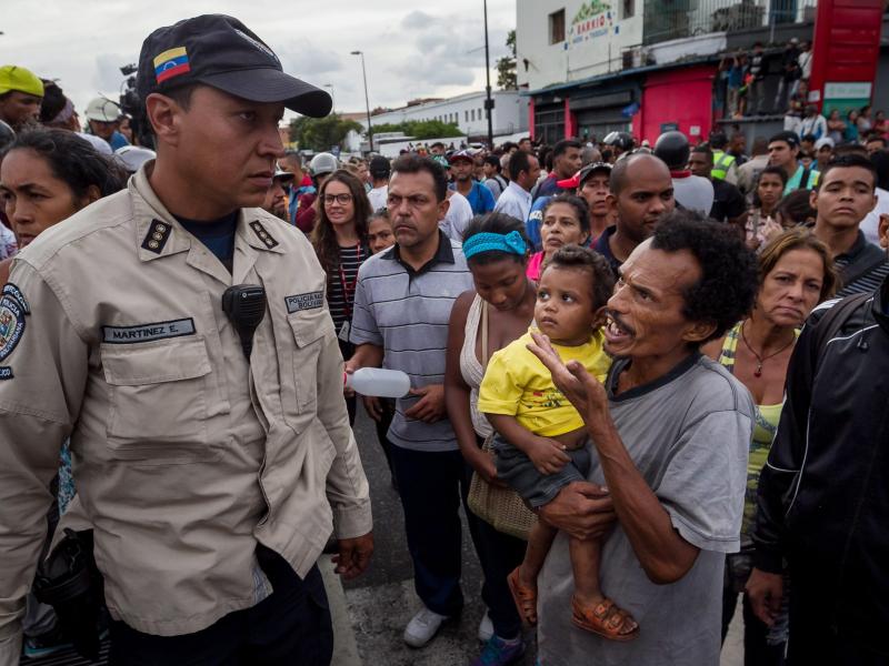 „Wir haben Hunger“: Gewaltsame Proteste in Venezuela