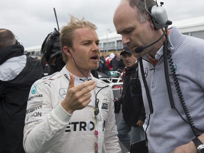 Dreikampf statt Solofahrt: Rosberg in Baku gefordert