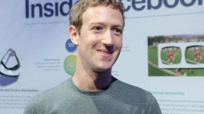 Medien: Mark Zuckerberg schützt sich mit Klebeband vor Hackern