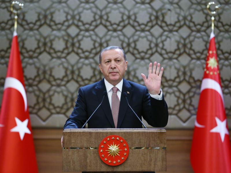 „Euer hässliches Gesicht“: Erdogan attackiert EU mit Anti-Muslim-Keule