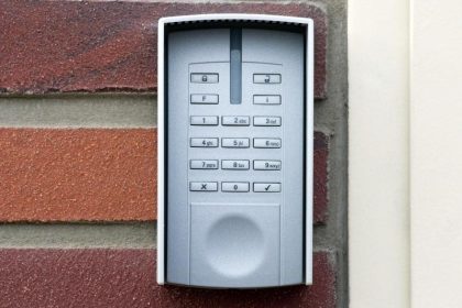 Spione und Diebe im Vorteil: Gefährliche Sicherheitslücken in Alarmanlagen entdeckt