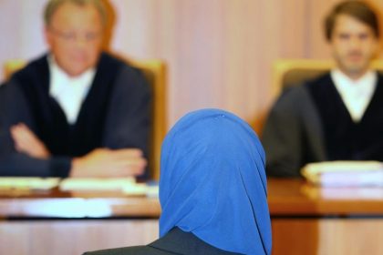 ZMD kritisiert Münchner Kopftuchurteil: Selbstbestimmungsrecht von Musliminnen „mit Füßen getreten“