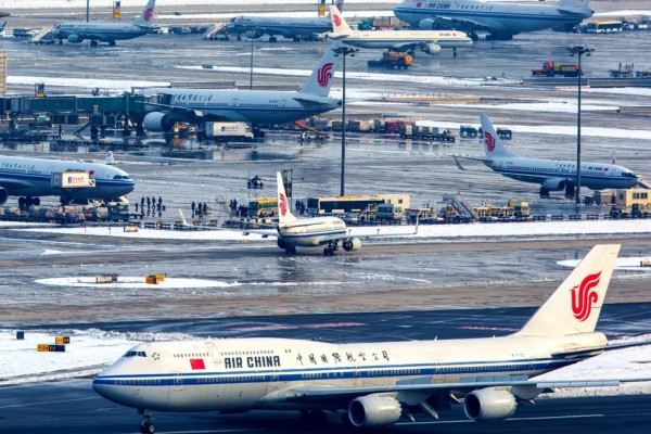 Passagierflugzeug in China nach Drohung mit Stift umgeleitet