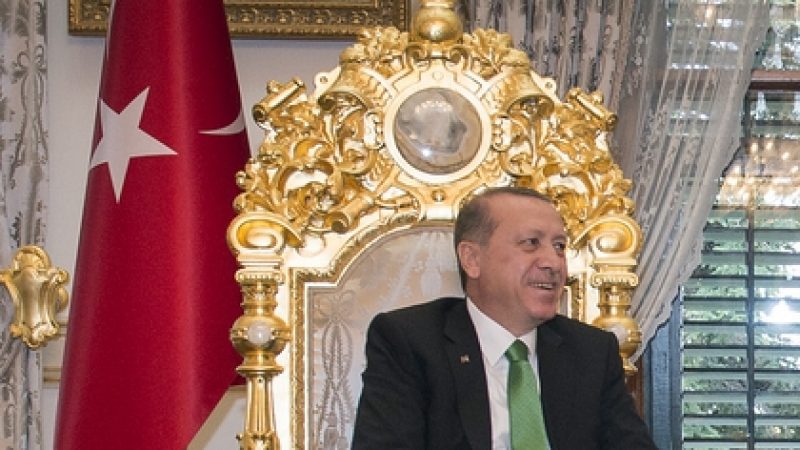 Erdogan: Justiz-Säuberung auf dem Weg zum Sultanat?