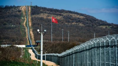 Bulgarien verstärkt seinen Schutz an der türkischen Grenze
