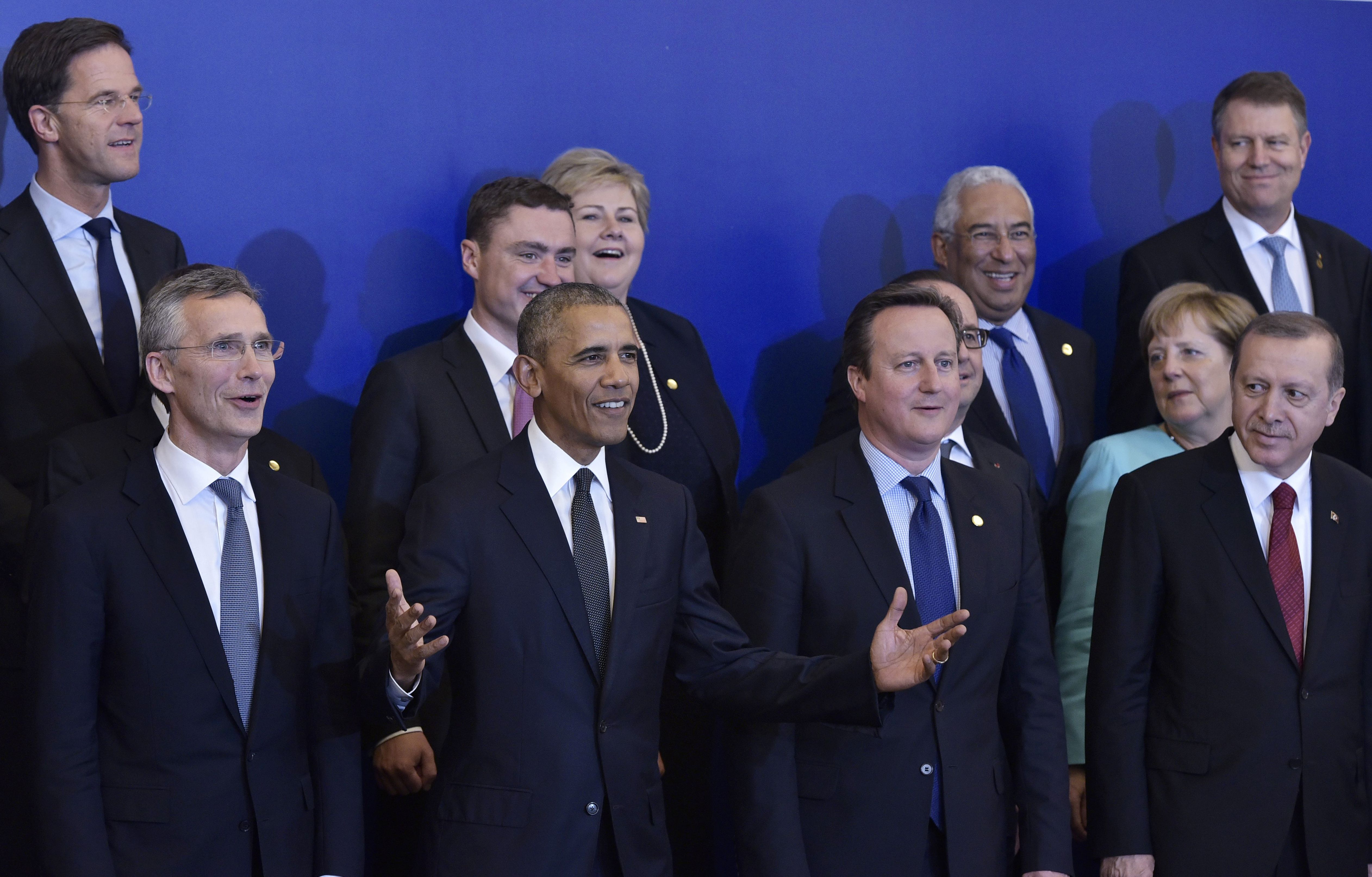 „Unsere Maßnahmen bedrohen niemanden“ sagt Außenminister Steinmeier am Rande des Nato-Gipfels
