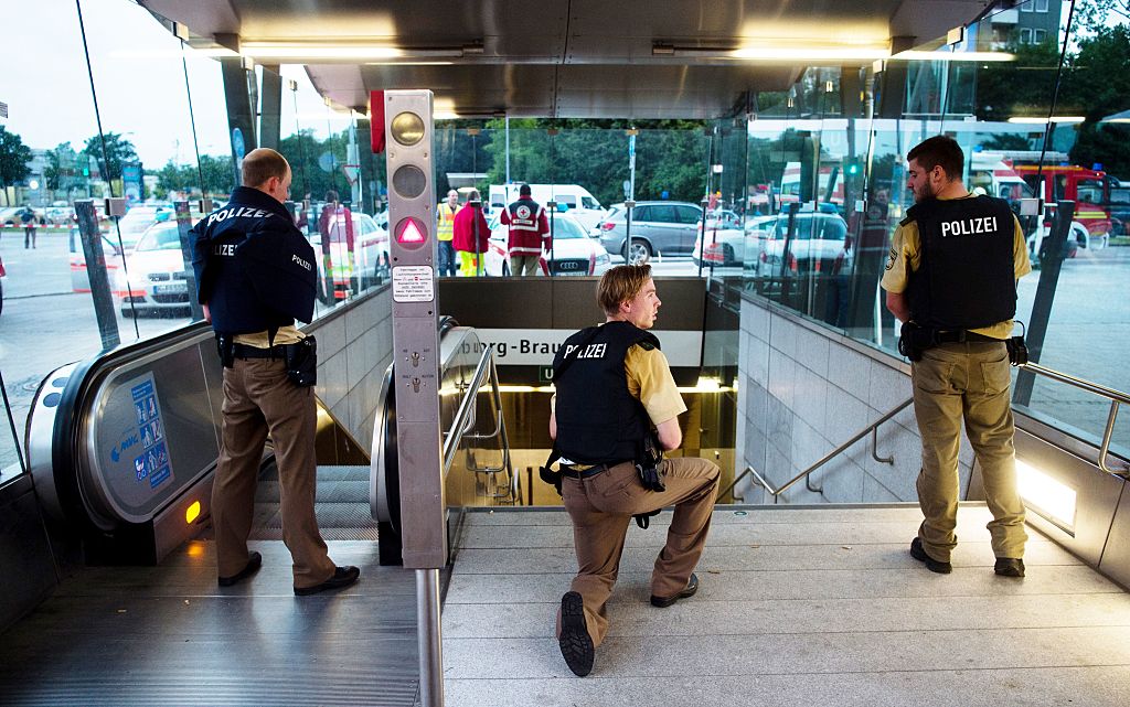 Eil +++ Bayerisches Innenministerium: Mindestens drei Tote in München