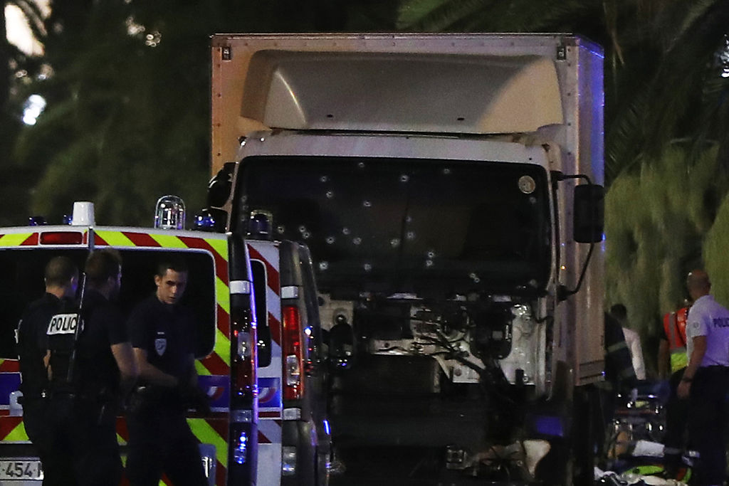 Etwa 70 Tote bei Lkw-Attentat in Nizza – über 100 Verletzte