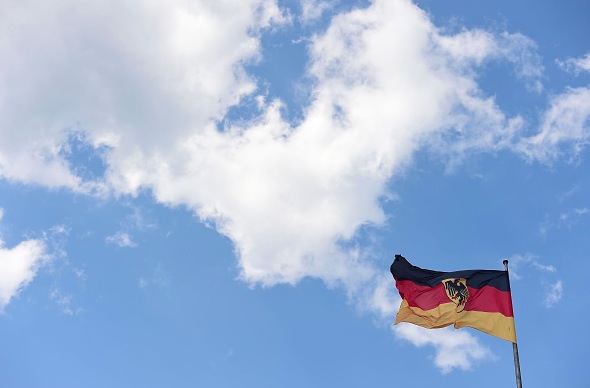 Bundestagspräsident hält Volksentscheide für „grob leichtfertig und unverantwortlich“