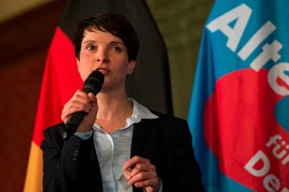 AfD bei Merkels Wahlkampfauftritt in Schleswig-Holstein – Wird Frauke Petry auftreten?