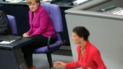 „Unkontrollierte Grenzöffnung“ und „kaputt gesparte Polizei“: Wagenknecht gibt Merkel „Mitverantwortung“ für Berliner Anschlag