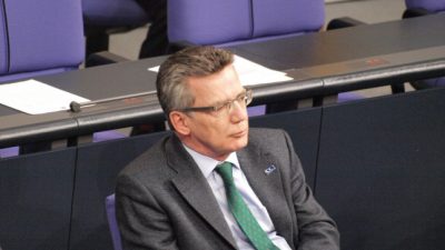 Ansbach: De Maizière schließt Islamismus-Bezug nicht aus