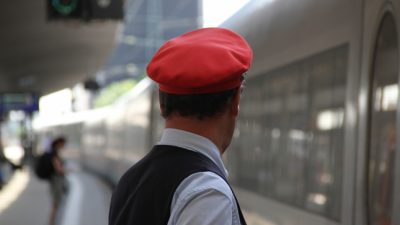 Bahn testet Körperkameras