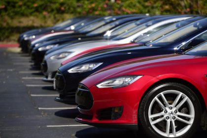 Tesla meldet tödlichen Unfall mit Autopilot-System