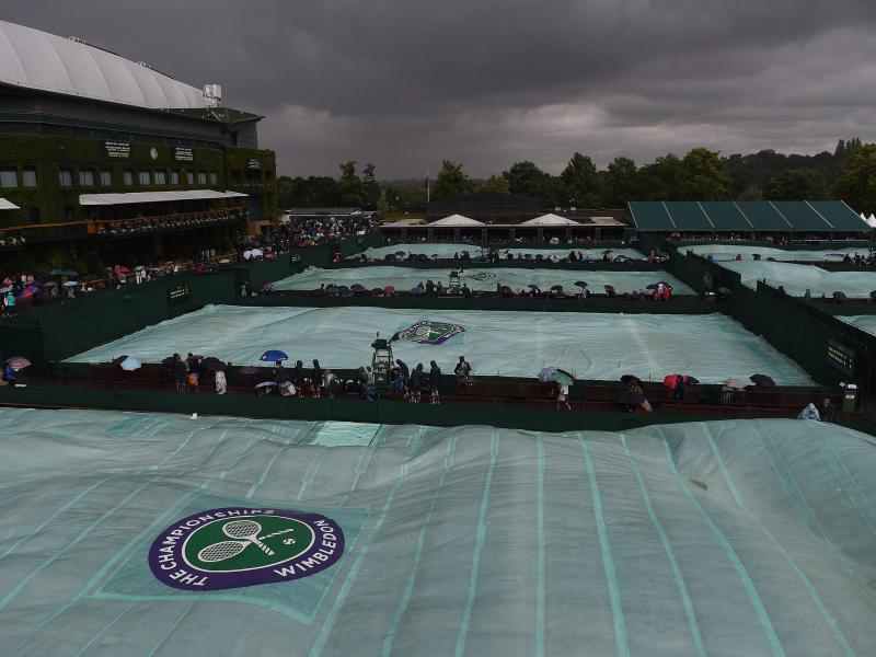 Regen in Wimbledon: Warterei für Kerber und Co.