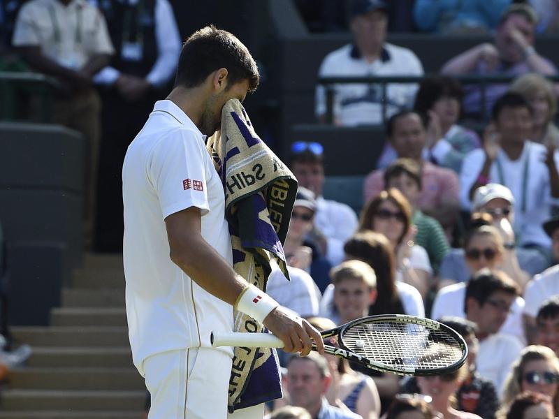 Titelverteidiger Djokovic scheitert in Wimbledon früh