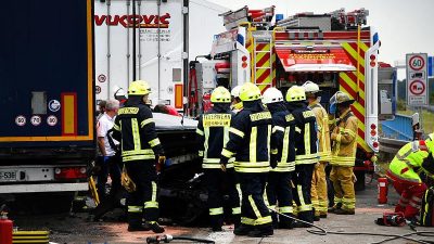 Erneut tödlicher Verkehrsunfall auf A6 bei Mannheim