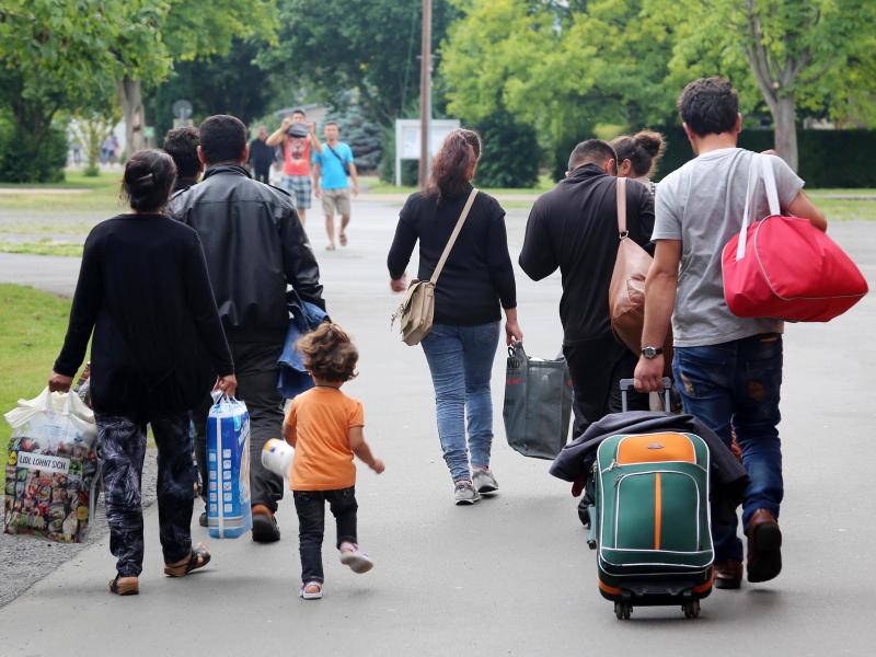 Flüchtlings-Kompromiss: Kommunen erwarten gerechten Anteil