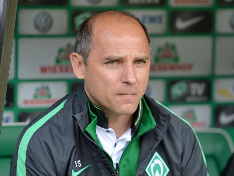 Werder verlängert Vertrag mit Trainer Skripnik und Bartels