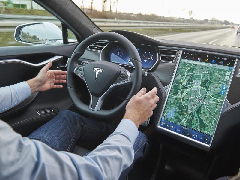 Tesla-Chef: „Autopilot“ ist keine noch unfertige Software