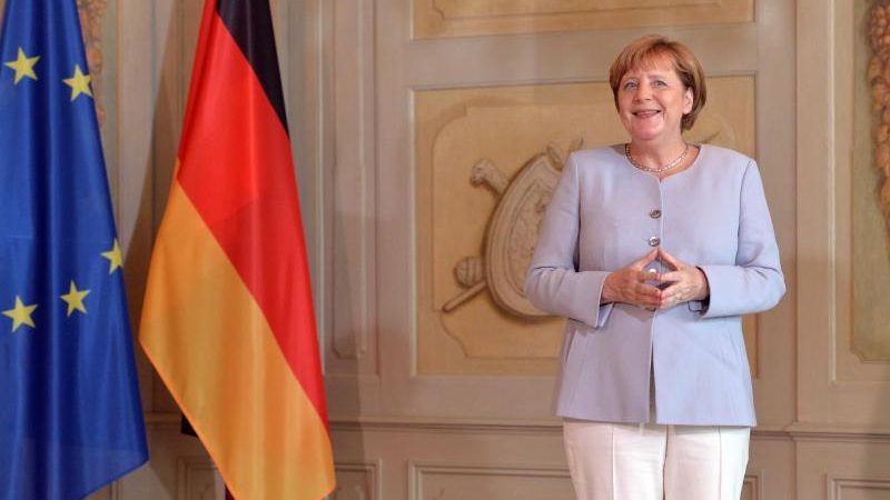Merkel: London muss Verhältnis zur EU rasch klären