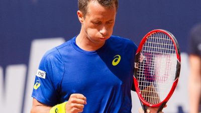 Kohlschreiber mit mühevollem Auftaktsieg in Hamburg