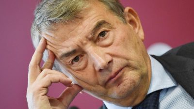 FAZ: Tonprotokolle belasten früheren DFB-Chef Niersbach