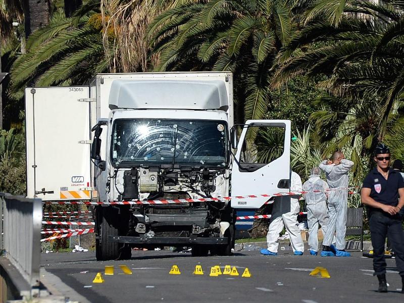 Stadt Nizza soll alle Videos der Terror-Fahrt löschen – Bürgermeister wehrt sich