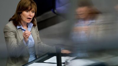 Lebenslauf geschönt: SPD-Abgeordnete Hinz räumt Fehler ein